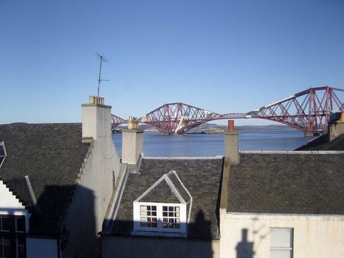 Rooms At Ravenous Beastie South Queensferry Exteriör bild